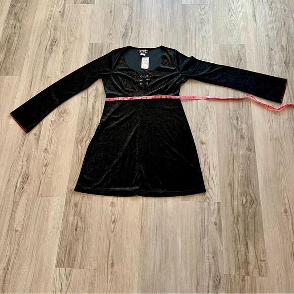 Vintage Y2K Tripp nyc crushed velvet dolly dress in black sz L bell sleeves NWT - Picture 14 of 16